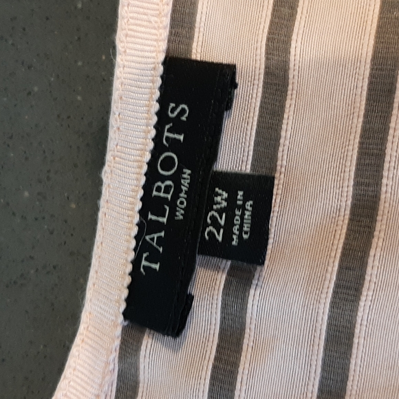 Talbots Peach Sheer Striped Blouse with Peach Lining and Keyhole Back - Picture 6 of 10